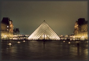 Louvre bei Nacht I